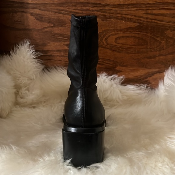 Clegerie Boots - Picture 3 of 7